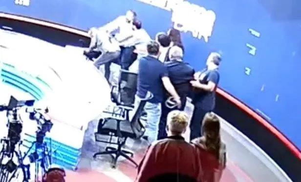 Latif Şimşek'i yumruklayan Emrah Topal'ın ifadesi ortaya çıktı! Pişkin savunma: Aşırı tahriklerinden dolayı öfkeme yenildim-3