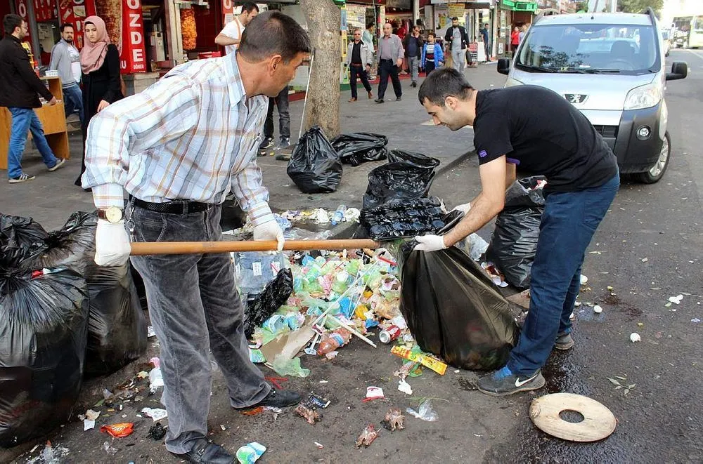 Diyarbakır'da HDPKK zulmü!-3