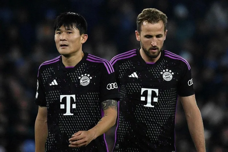 Bayern Münihli futbolcular maç sonunda büyük üzüntü yaşadı