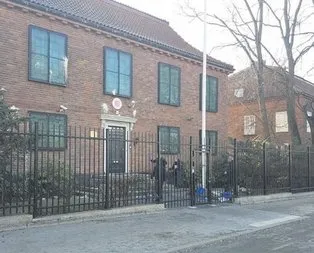 Elçiliğe çirkin saldırı