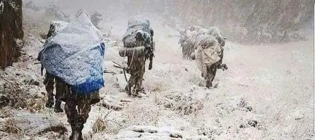 Mehmetçik Kato Dağı’nda PKK’nın kökünü kazıyor