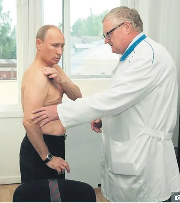 1653861938506.jpeg Eski KGB firarisinden Putin hakkında şoke eden iddia! Görme yetisini kaybetme başladı 3 yıl içinde kanserden ölecek-2