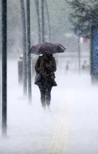 Meteoroloji'den son dakika açıklaması: Sıcaklıklar düşüyor! Kar yağışı kapıda | 23 Nisan hava durumu