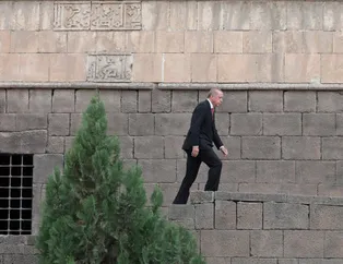 Cumhurbaşkanı Erdoğan, Sur’u gezdi