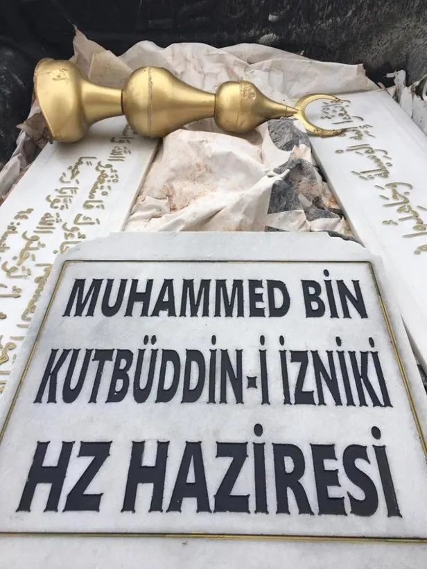 CHP'li belediyeden ecdada büyük saygısızlık: Fatih Sultan Mehmed Han'ın hocası ile hocasının eşine ait mezar ve türbeyi yıktı-5