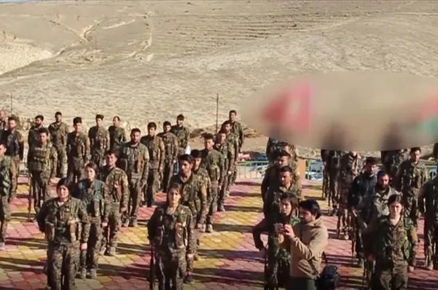 Diyarbakır'daki evlat nöbetiyle başlayan çözülme PKK'nın eteğini tutuşturdu! Engellemek için bunu yapmışlar