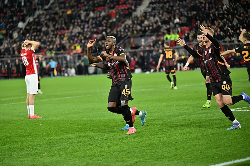 Galatasaray'da büyük şok! Yıldız futbolcu ayrılıyor: İşte yeni takımı - 6