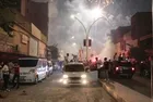 Amedspor'un galibiyet kutlamalarında yangın! 3 iş yeri ve 1 araç yandı: 1 itfaiye eri yaralandı