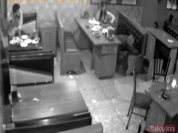 Adana'da barda konsomatrisle sohbet eden adam husumetlisinin adına şarkı istenince orada olduğunu anladı ve tabancayla vurdu - 1