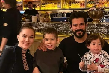 Anne Fahriye’den anlamlı not: Gururlu ebeveynler Fahriye Evcen ve Burak Özçivit’in oğlu Karan okul töreninde sahneye çıktı!
