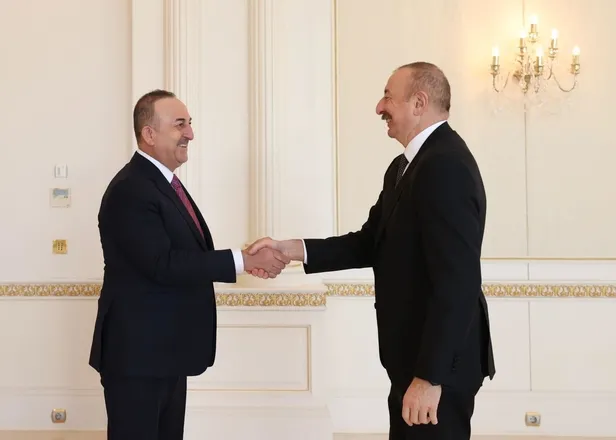 Bakan Çavuşoğlu, Azerbaycan Cumhurbaşkanı Aliyev ile görüştü-3
