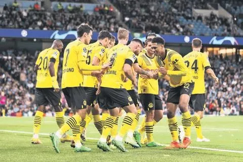 ingiliz-medyasindan-galatasaray-taraftarini-heyecanladiran-firmino-iddiasi-1678145614280.jpeg İngiliz medyasından Galatasaray taraftarını heyecanladıran Firmino iddiası-5