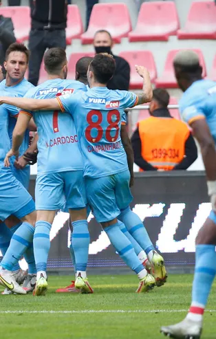 Kayserispor son dakika golüyle kazandı