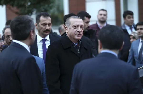Cumhurbaşkanı Erdoğan, Sultanbeyli Belediyesini ziyaret etti-12