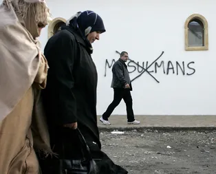 Danirmarka’dan skandal başörtüsü yasağı!