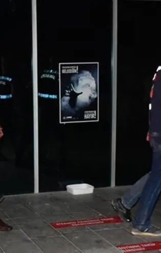 İzmir'de FETÖ operasyonu! 1 kişi tutuklandı