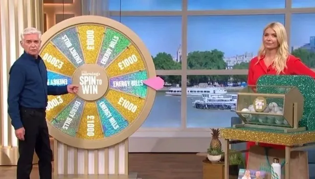 avrupa-enerji-kriziyle-sarsiliyor-elektrik-faturalari-odul-olarak-carkifelek-oyununa-eklendi-1662578288916.jpg Avrupa enerji kriziyle sarsılıyor! Elektrik faturaları ödül olarak çarkıfelek oyununa eklendi-1