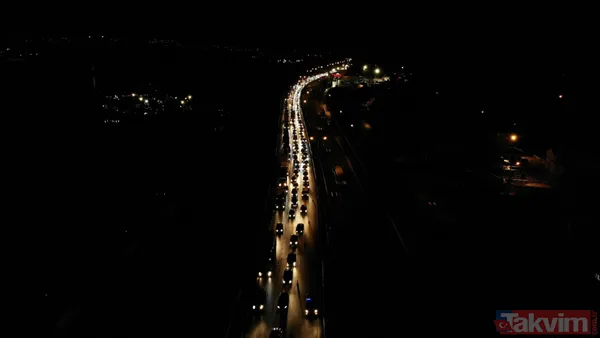 Sapanca'da TEM'i kilitleyen kaza! 5 araç birbirine girdi - 14