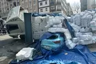 Son dakika: Esenyurt'ta feci kaza! İplik yüklü kamyon devrildi 4 araç kullanılamaz hale geldi