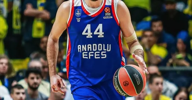 Anadolu Efes - Asvel maçına korona engeli