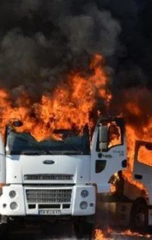 İstanbul’da 50 dolara araç kundaklattıran PKK’lı terörist tutuklandı!