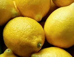 Limon dilimleriyle uyumanın faydalarını biliyor musunuz?