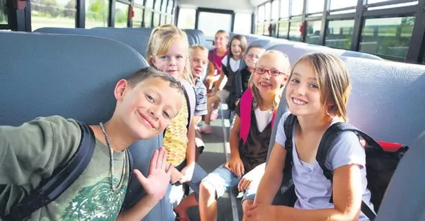 Okullar başladı velilerin okul servisi çağrıları yanıt buldu! "Çalışmayan plakalar yeni başvurulara açılsın"