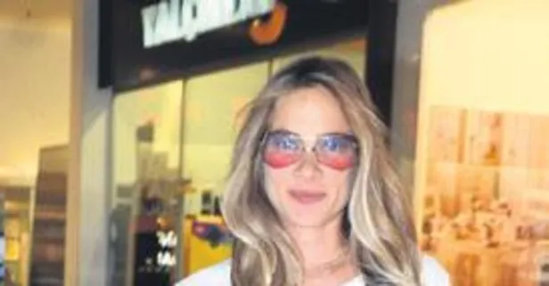 Müge Boz hamilelik tarzıyla beğeni topladı