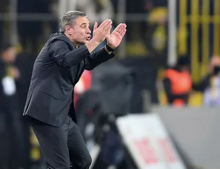 Fenerbahçe - Galatasaray maçının ardından konuşmalar basına sızdı! Ersun Yanal soyunma odasında...