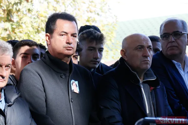 Fatih Terim'in acı günü! Annesi Nuriye Terim son yolculuğuna uğurlandı - 20