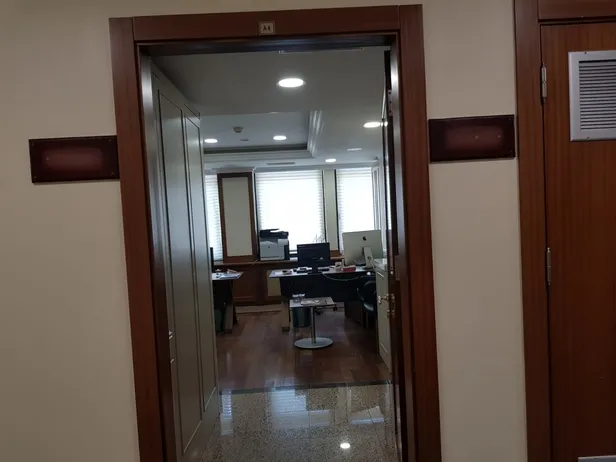 Kapı kilidi söktüren sevgi pıtırcığı Ekrem İmamoğlu! İşte zorbalığın görüntüleri...-3