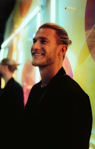 Beşiktaş’ın eski kalecisi Loris  Karius’a aşk golü! Sophia Thomalla intikamını aldı