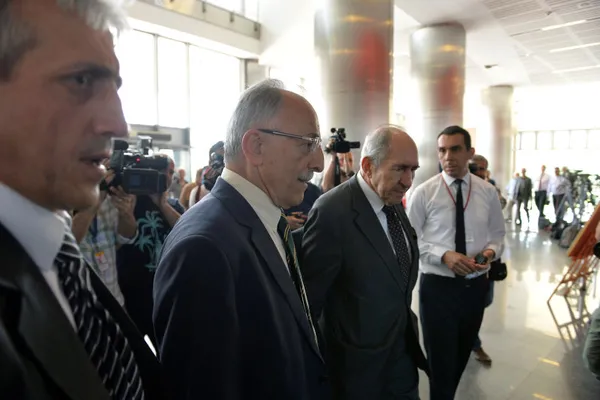 CHP'de koltuk kavgası alevlendi! Ekrem İmamoğlu kurultay istedi, Kemal Kılıçdaroğlu rest çekti: MYK'ya ince ayar-18