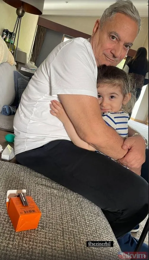 Gülseren Ceylan’la sarmaş dolaş bayram mesajı... 3 çocuk babası Mehmet Ali Erbil 40 yaş küçük aşkıyla yatak odasından paylaştı! - 29