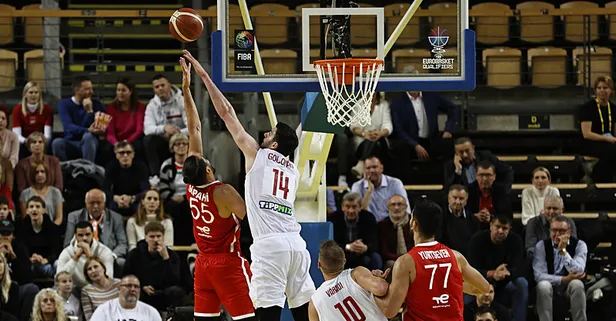 Avrupa Basketbol Şampiyonası'ndayız! Türkiye Macaristan'ı 81-76 yendi