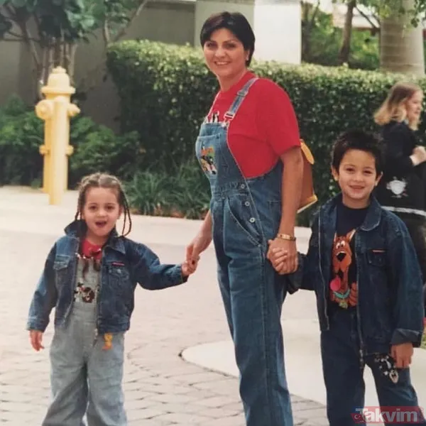 11 yıl evli kalmışlardı! Melisa Ural annesi Sibel Can’ı doğum gününde paylaşmaya doyamadı! İlk yorum Hakan Ural’dan geldi! - 5