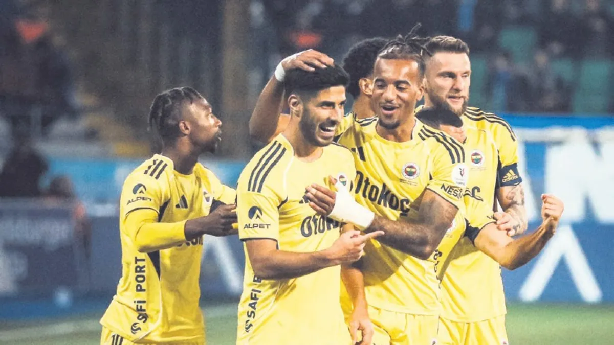 Fenerbahçe UEFA Avrupa Ligi'nde Ferencvaros'u ağırlıyor: Eksiklere rağmen hazır!