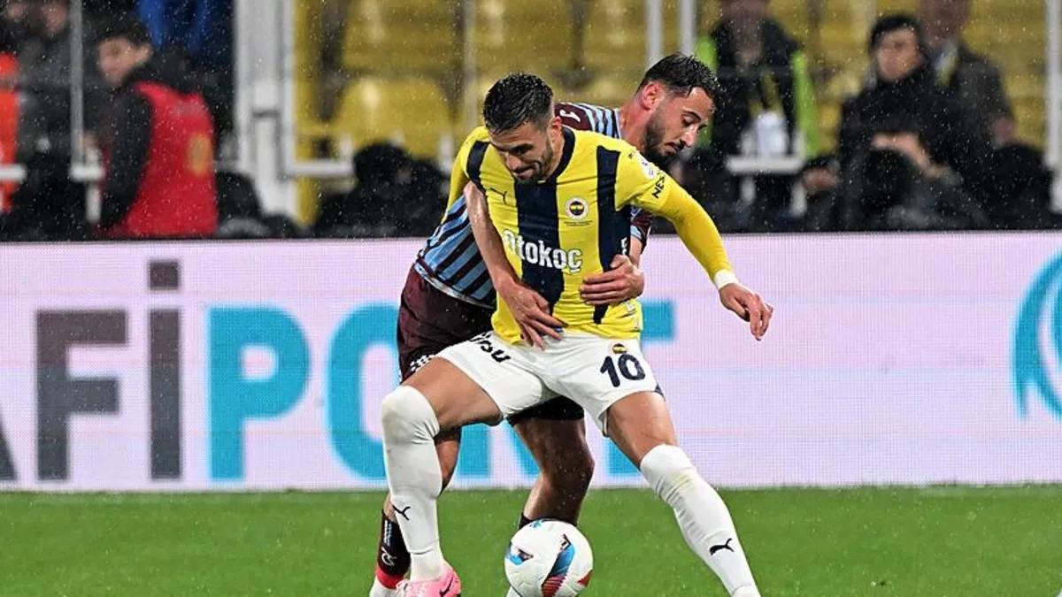 Fenerbahçe'de 3 yıldıza yol göründü