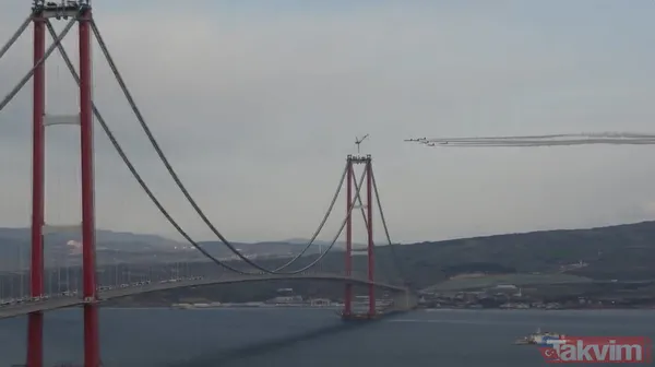 Tüyler diken diken! Türk Yıldızları'ndan 1915 Çanakkale Köprüsü açılışında nefes kesen gösteri - 11