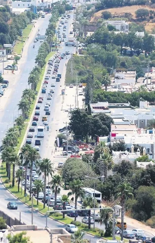Uzmanlardan dönüşe geçen tatilcilere jet uyarı: 14 gün izole olsunlar