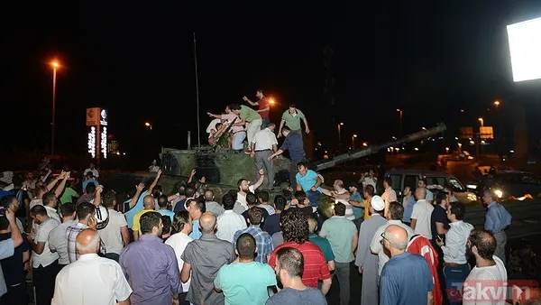 Tankları egzozuna elbise tıkayarak durduran gazi lokantacı Mehmet Şükrü Kıntaş vefat etti - 7