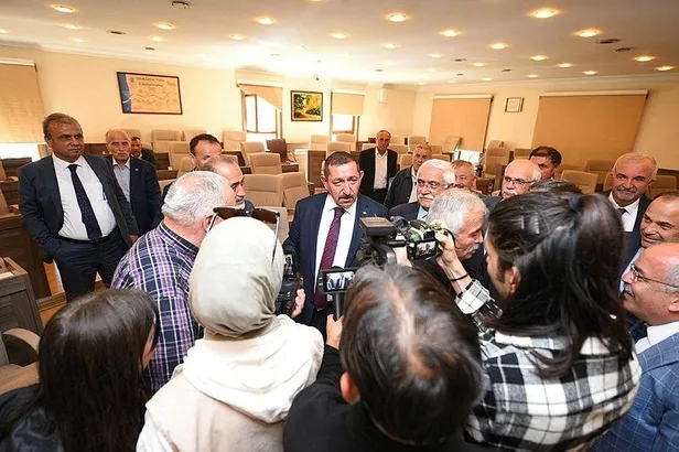 kastamonu-belediye-baskaninin-bulundugu-panelvan-otomobille-carpisti-1694618530474.jpeg Kastamonu Belediye Başkanı'nın bulunduğu panelvan otomobille çarpıştı-7