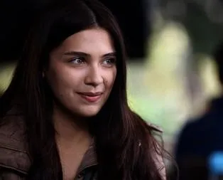 Kırgın Çiçekler zirveyi kimseye bırakmıyor