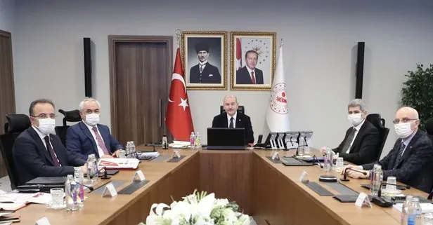 İçişleri Bakanı Süleyman Soylu, il göç müdürleriyle Güvenlik ve Koordinasyon Toplantısı gerçekleştirdi
