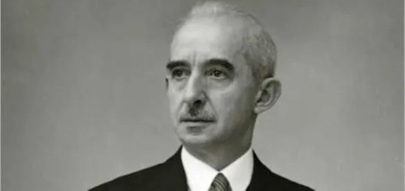 İkinci Cumhurbaşkanı İsmet İnönü, Ankara'da 89 yaşında vefat etti.