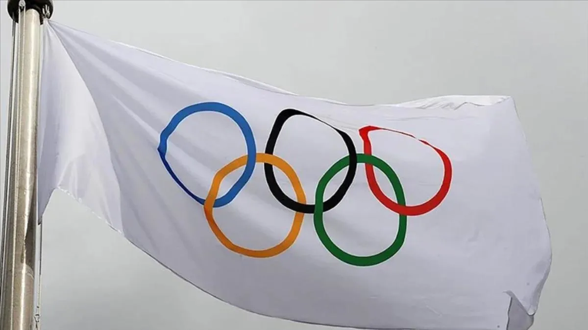 Milli sporcular 2024 Olimpiyatları için Paris'e uğurlandı