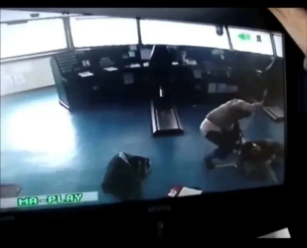 Türk gemisine yapılan saldırıda kaçırılan Ünsal Dilsiz son sözleri: Korsan bölgesinden geçiyoruz endişeliyiz - 3