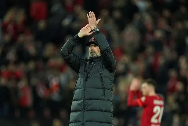 jurgen-klopp-sozlesmeyi-imzaladi-2026ya-kadar-liverpoolda-1651165001404.jpeg Jürgen Klopp sözleşmeyi imzaladı! 2026'ya kadar Liverpool'da-3