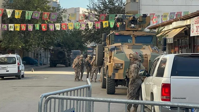 DEM Parti binasında arama (DHA)