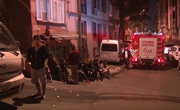 Şişli'de korku dolu gece! Halk sokağa döküldü-5